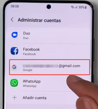 Selecciona la cuenta Google que quieres quitar del dispositivo